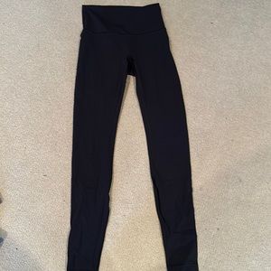 Wonder under legging lululemon size 4
